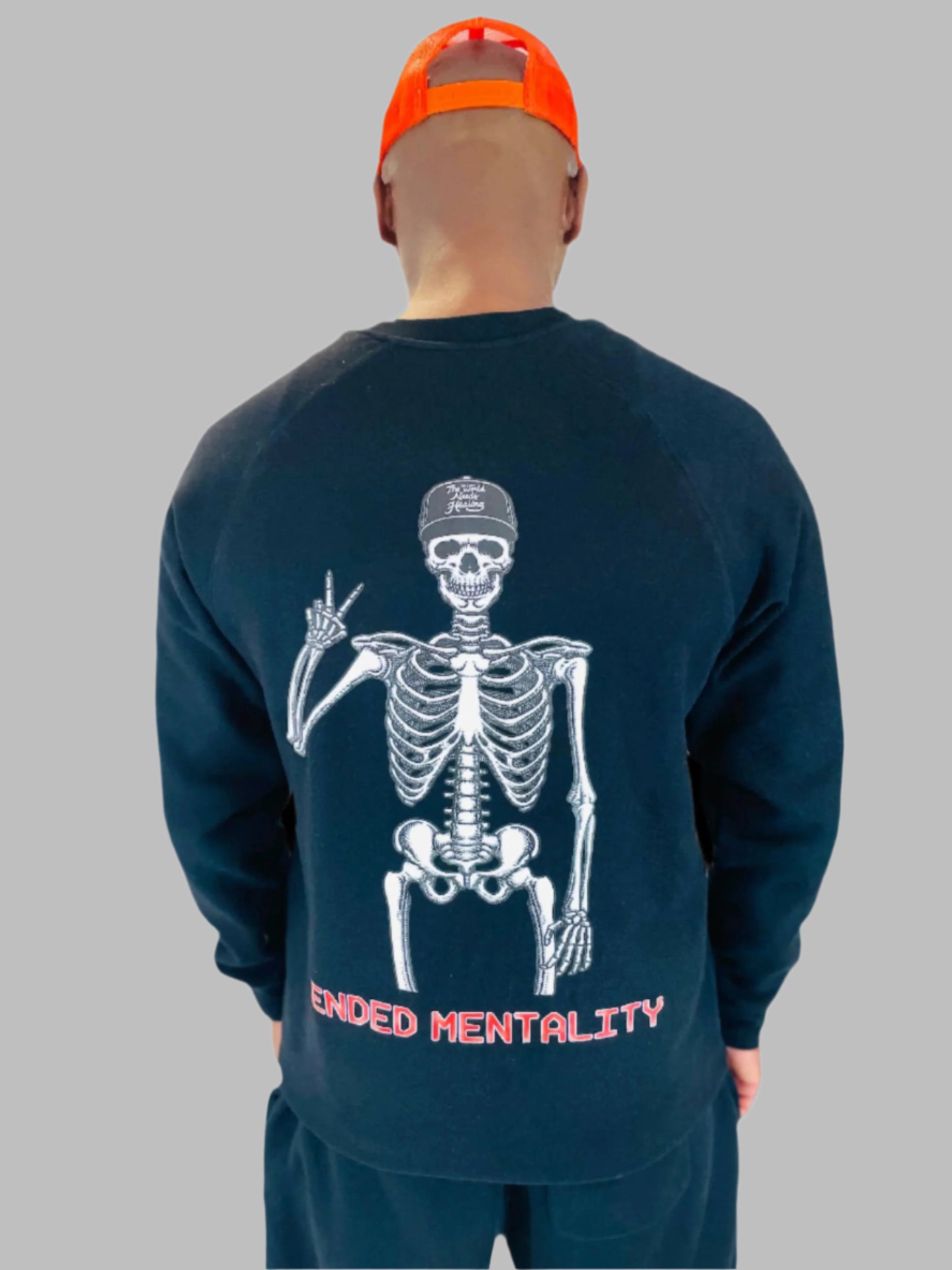 Mended Mentality Crewneck Black